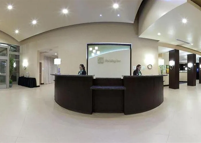 & Airport By Ihg