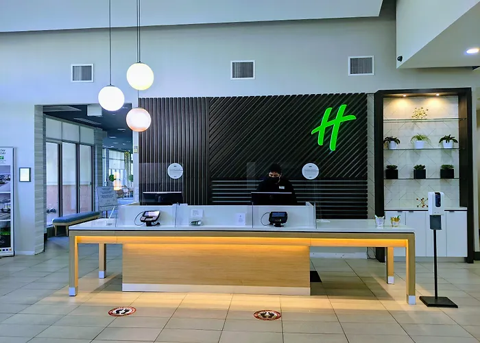 & Airport By Ihg Hotel 3*