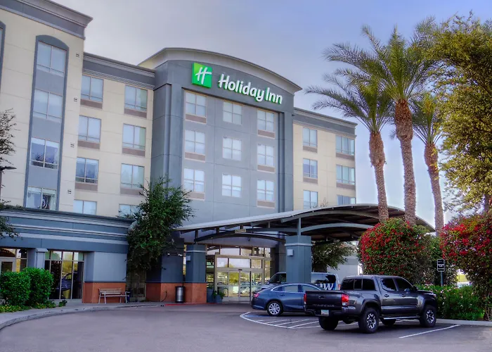 & Airport By Ihg Hotel