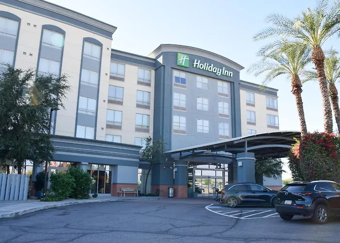 & Airport By Ihg Hotel 3*
