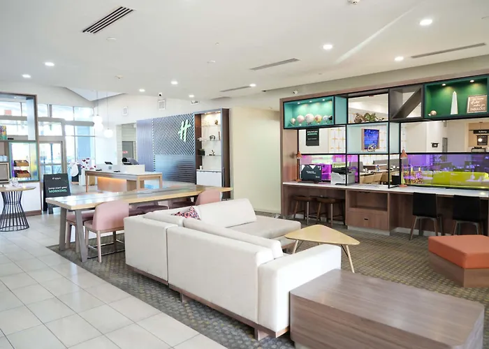& Airport By Ihg Hotel 3*