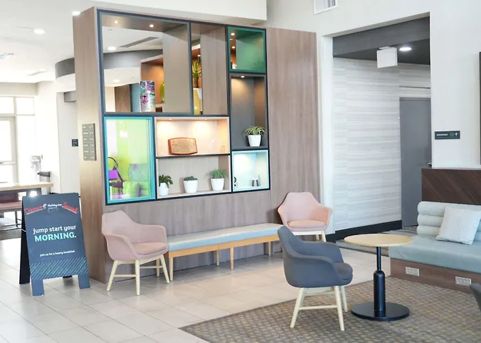 & Airport By Ihg Hotel 3*
