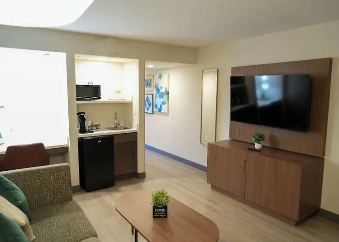& Airport By Ihg Phoenix