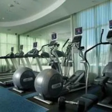 & Airport By Ihg Hotel Phoenix