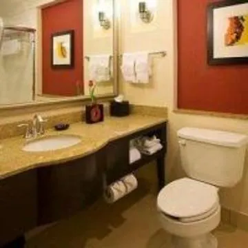& Airport By Ihg
