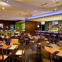 & Airport By Ihg